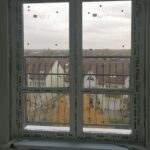 Окно Rehau-70 ПВХ высокое с 2-мя поворотно-откидными створками в панельном доме в Бобруйске, Кировске, Осиповичах, Глуске