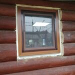 Пластиковое окно одностворчатое ламинированное снаружи, цвет - Полосатый дуглас, в деревянном срубе бани в Бобруйске, Глуске, Осиповичах